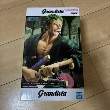 Grandista 로로노아 조로 피규어