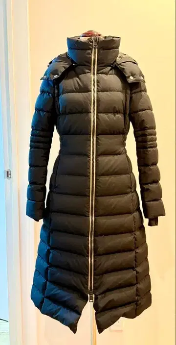 새상품급 허니 롱 다운 코트 40 사이즈