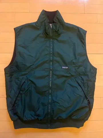 새상품급 파타고니아 patagonia 쉘 신틸라 베스트 XL 그린 계열