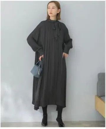 어반 리서치 로쏘 랜덤 밑단 타이 원피스 슬립 포함