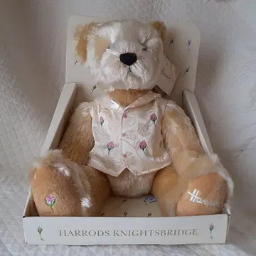 Harrods KNIGHTSBRID GE