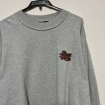 DENHAM 아틀리에 리저브 그레이 크루넥 트레이닝복