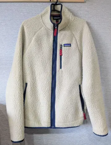Patagonia 레트로 파일 자켓 22801FA19 아이보리