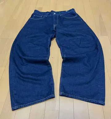 GAP 슈퍼 배기 데님 30 / 30 사이즈 즉완품