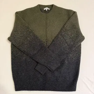 UNIQLO 수플레얀 그라데이션 크루넥 스웨터 JWA