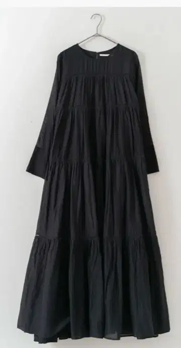 새상품급 누키테파 코튼 보일 티어드 맥시 드레스