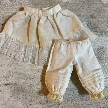 인형의 귀여운 구제 의류 세트