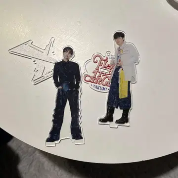 오자키 타쿠미 아크릴 스탠드 2체 세트