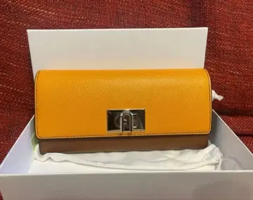 새상품 FURLA 오렌지와 브라운의 장지갑