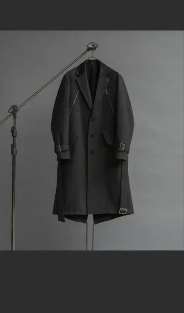 Fishtail beaver coat/피쉬테일 비버 코트