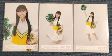 야마카와 우이 First Showcase 오히로메 의상 브로마이드