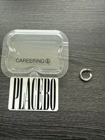 커리어링 플라시보 701 실버 귀걸이