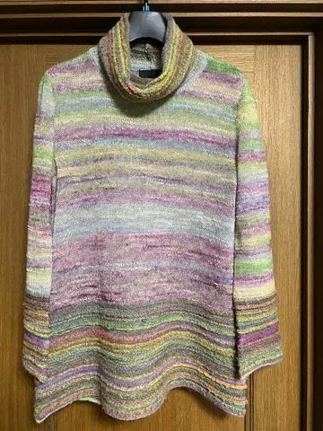 스트라이프 터틀넥 니트 스웨터 사이즈 1