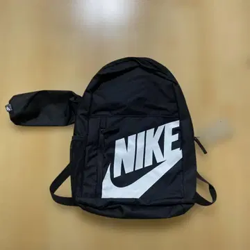 나이키 블랙 백팩 잡화 스트랩 포함 미사용 새상품