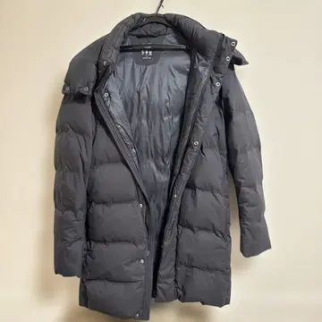 UNIQLO 다운 코트 M 사이즈