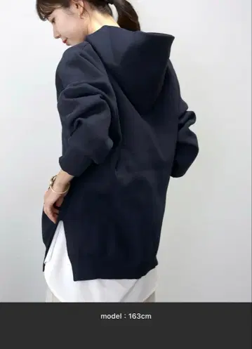 새상품 라이트얀 사이드 슬릿 후드티 네이비