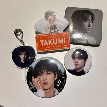 오자키 타쿠미 캔 배지 세트