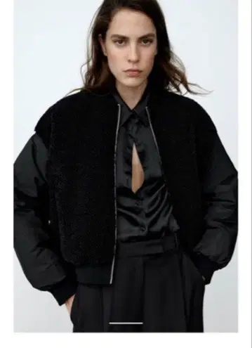 zara 보아 자켓 블랙 XS