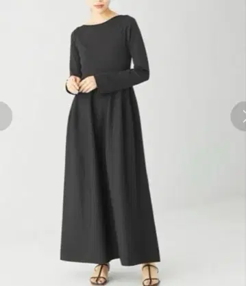 미사용 새상품 EMMEL REFINES 니트 원피스 블랙 S