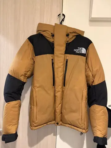 THE NORTH FACE 다운 자켓 브라운/블랙