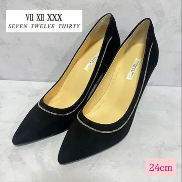 미사용급 세븐틴 체인 악센트 펌프스 스웨이드 블랙