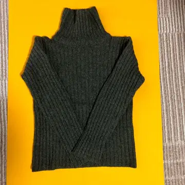 agnes b 터틀넥 스웨터 다크 그린 사이즈 2