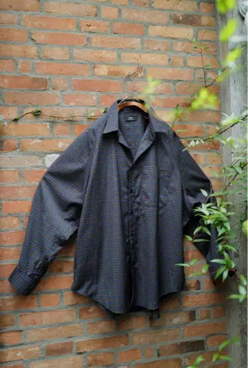 카키노하 빅 라글란 슬리브 셔츠