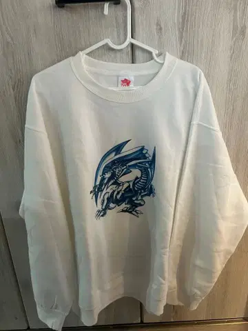 유희왕 GU 푸른 눈의 백룡 맨투맨 풀오버 XL