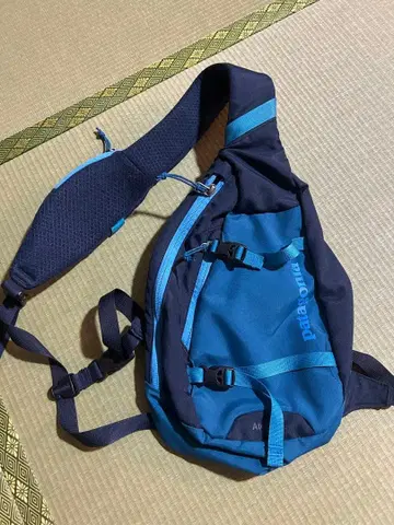 단종 컬러 파타고니아 아톰 슬링 8L