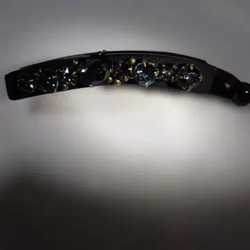 컴플렉스 비즈 블루 큐빅 바나나 클립