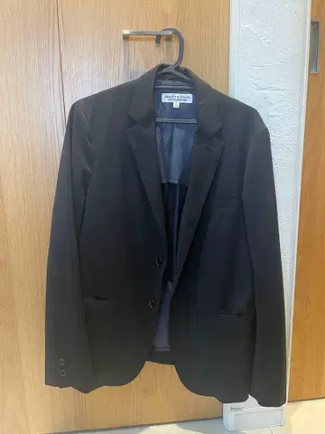 블랙 테일러드 자켓