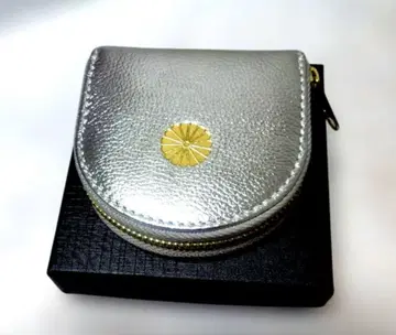 [황궁 한정판] 구하기 어려운 고급 실버 컬러 말발굽 모양 코인 케이스