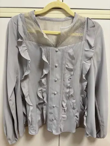 Her lip to 러플 레이스 블라우스 하립투