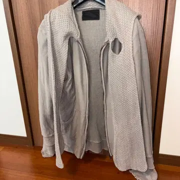 그레이 후드 부착 맨투맨 가디건