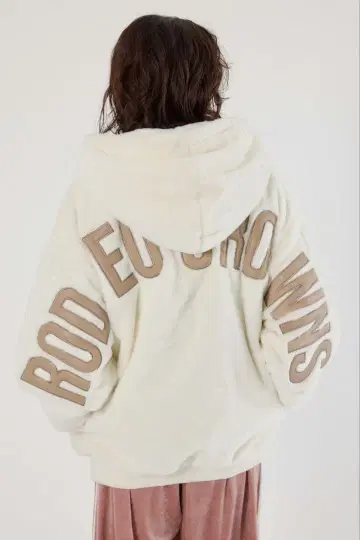 RODEO CROWNS 로고 패치 에코 퍼 블루종 아이보리