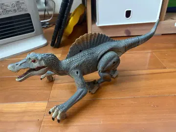 스피노사우루스 피규어 가동식