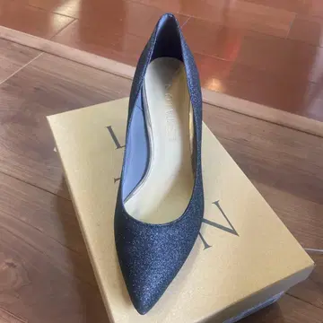 글리터 블랙 스틸레토 하이힐