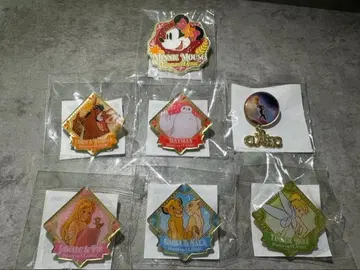 [디즈니 온 클래식] 캡슐 토이 핀 배지