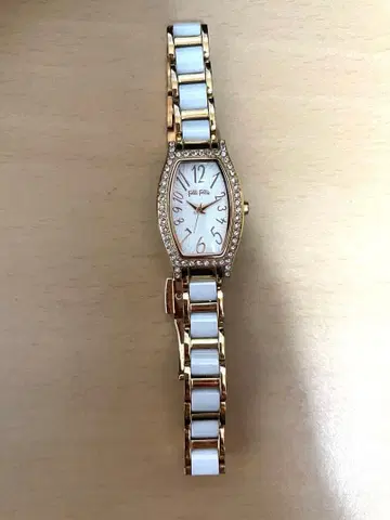 [ 새상품급 ] [ 폴리폴리 ] 손목시계 골드