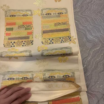 후쿠로 오비 금실 자수