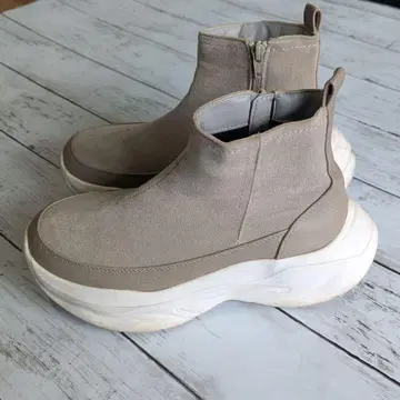 통굽 숏부츠 지퍼 포함