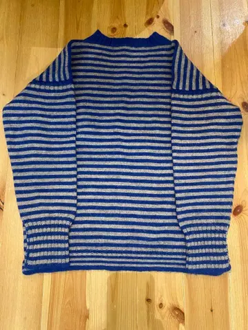 L' Tricoteur 파랑 그레이 스트라이프 스웨터