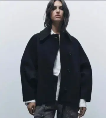 ZARA 크롭 울 코트