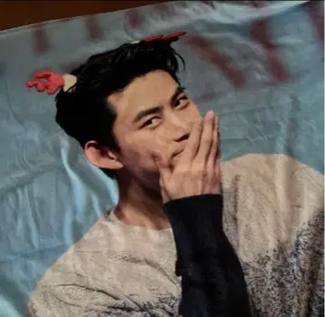 2PM 택연 대형 담요 옥캣