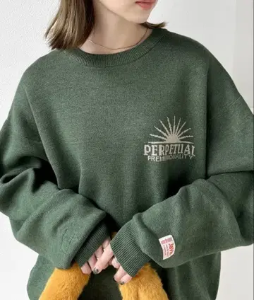 클래식 엘프 JaVa 콜라보 로고 긴팔 프린트 니트