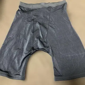 남성용 스키, 스노우보드 탈 때 입는 그레이 숏팬츠 L 사이즈