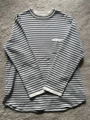 YASHIKI 스트라이프 긴팔 스웨터 사이즈 2