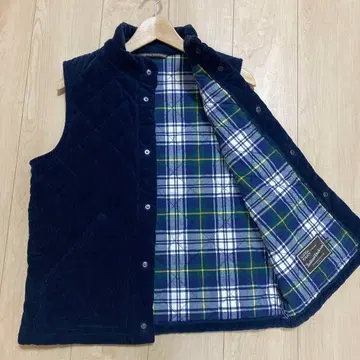 TRADITIONAL WEATHERWEAR 퀼팅 베스트