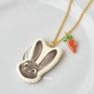 Q-pot. 디즈니 주토피아 목걸이