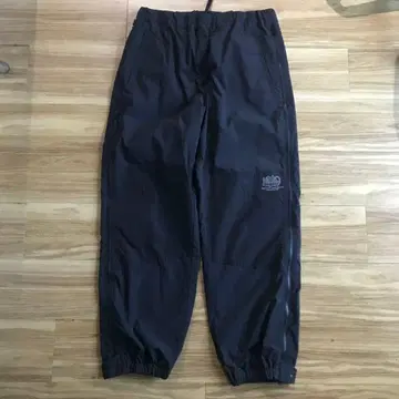 is-ness 팬츠 바스락 이즈네스 바스락 팬츠